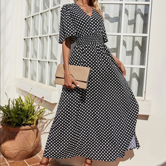 Polka Dot maxi dress - Picture 2 of 6